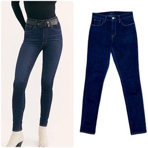 Levi's High Rise Skinny Jeans, Indigo Dark Rinse, sz 28, EUC
